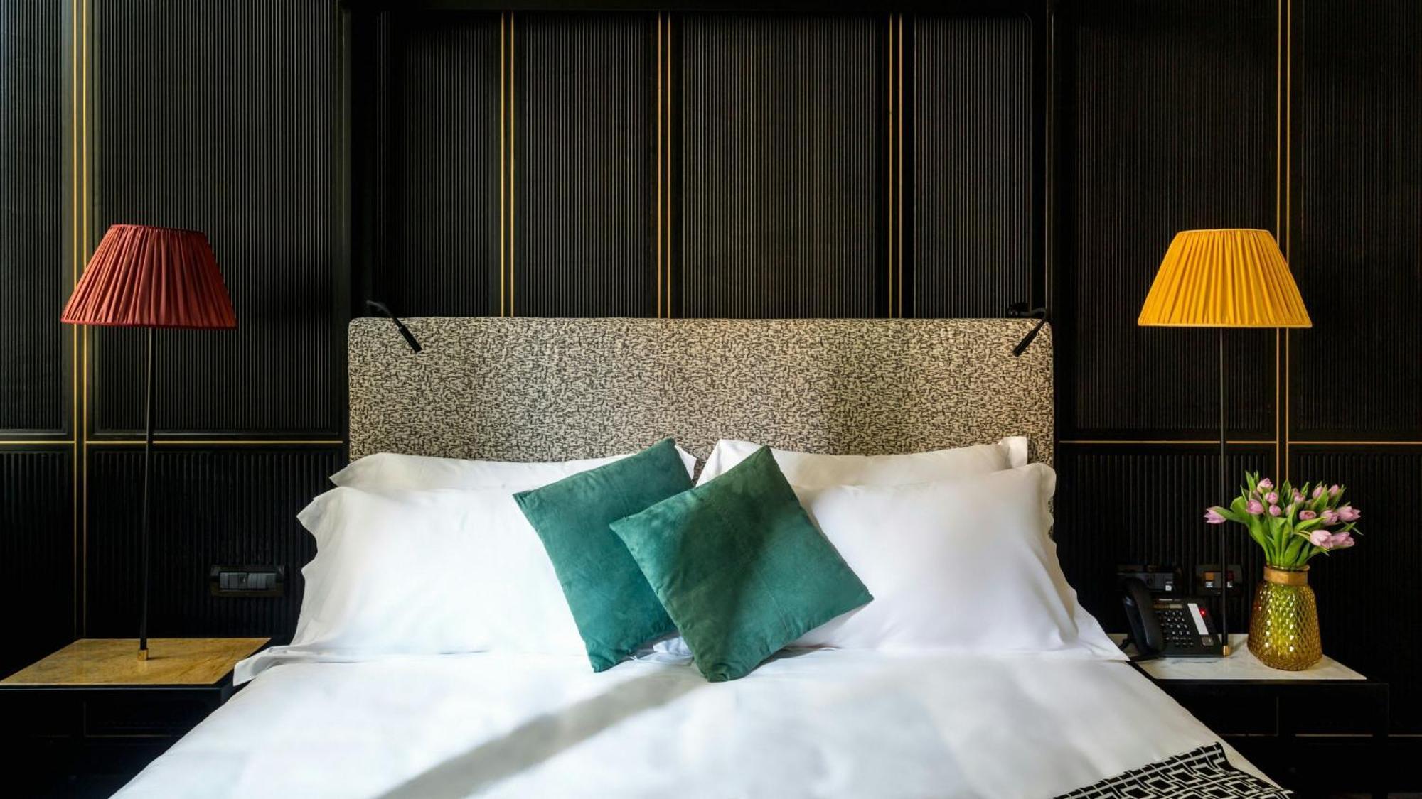 Hotel The Haven Roma Zewnętrze zdjęcie A bedroom at the hotel